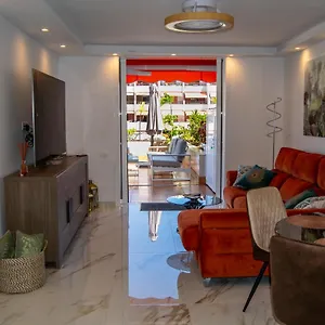 parque-santiago-i-stunning-brand-new-apt-2-bedroom.tenerifehoteles.net/